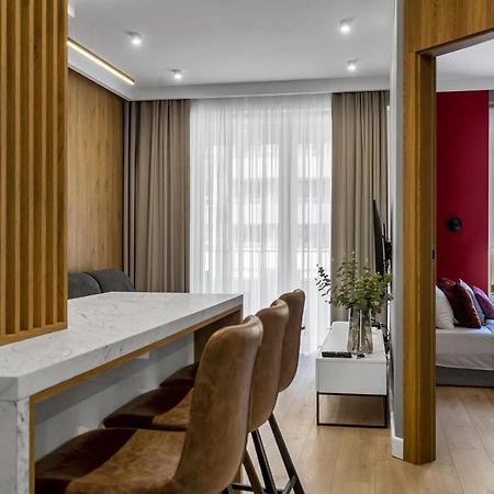 Lotnisko Chopina Modern Apartment Warschau Buitenkant foto