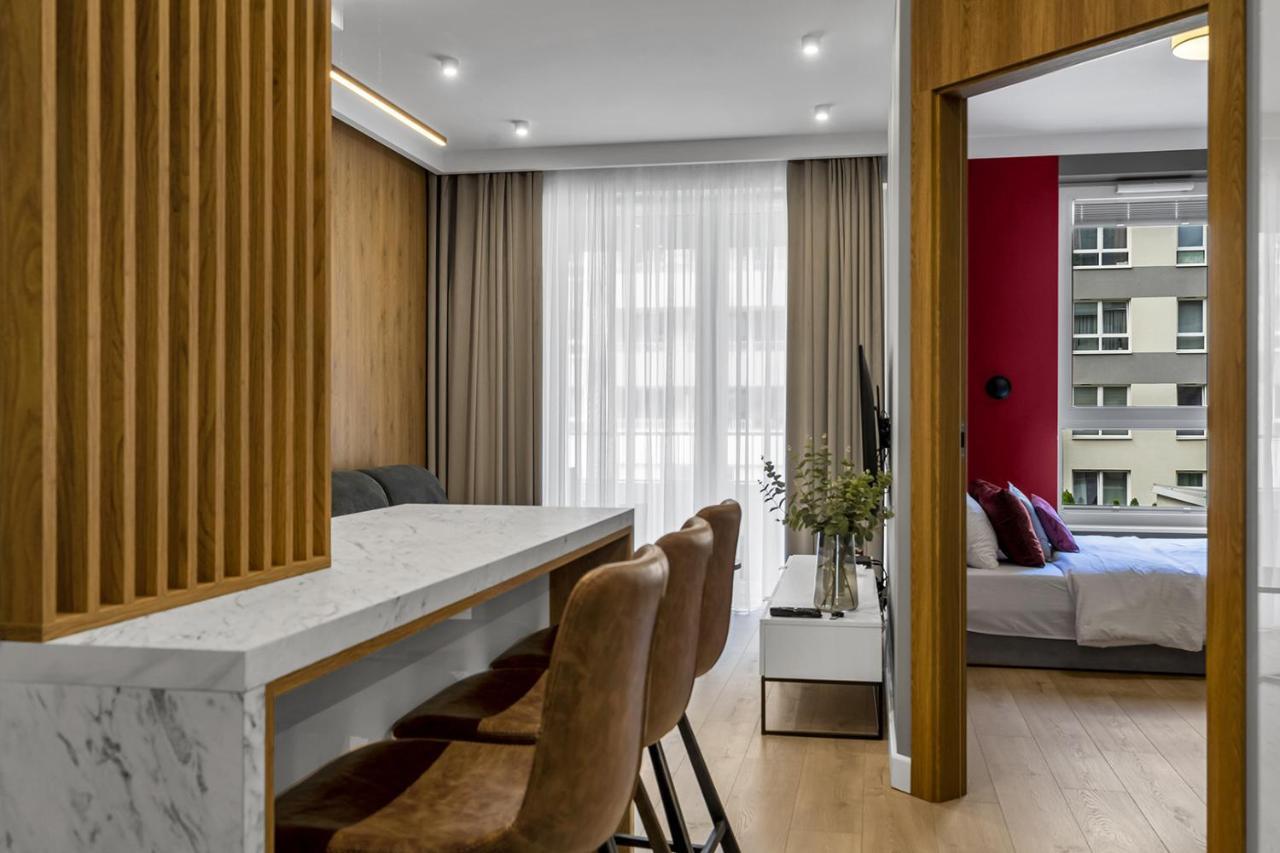 Lotnisko Chopina Modern Apartment Warschau Buitenkant foto